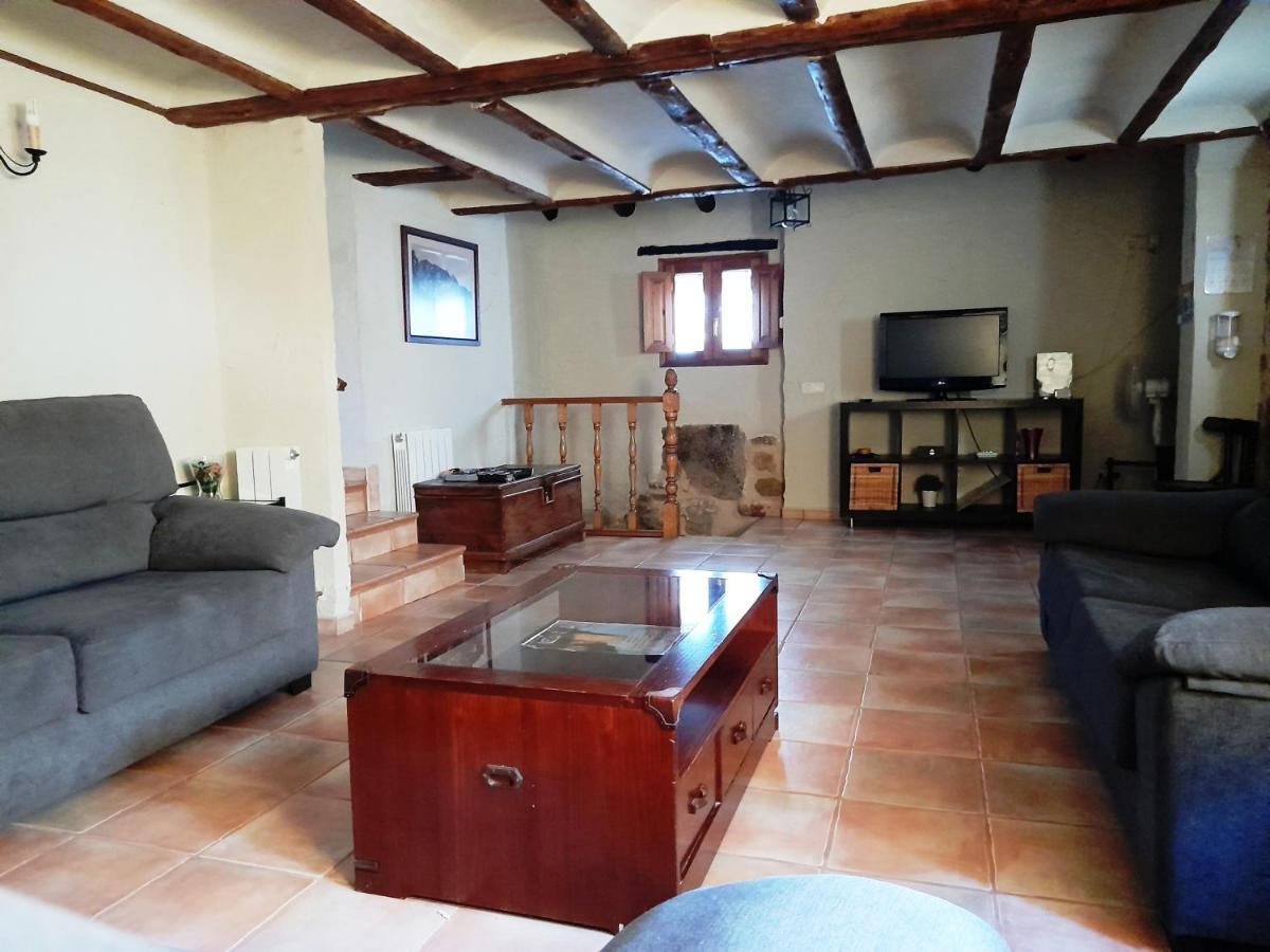 Pensjonat Casa Leandron Murillo de Gállego Zewnętrze zdjęcie