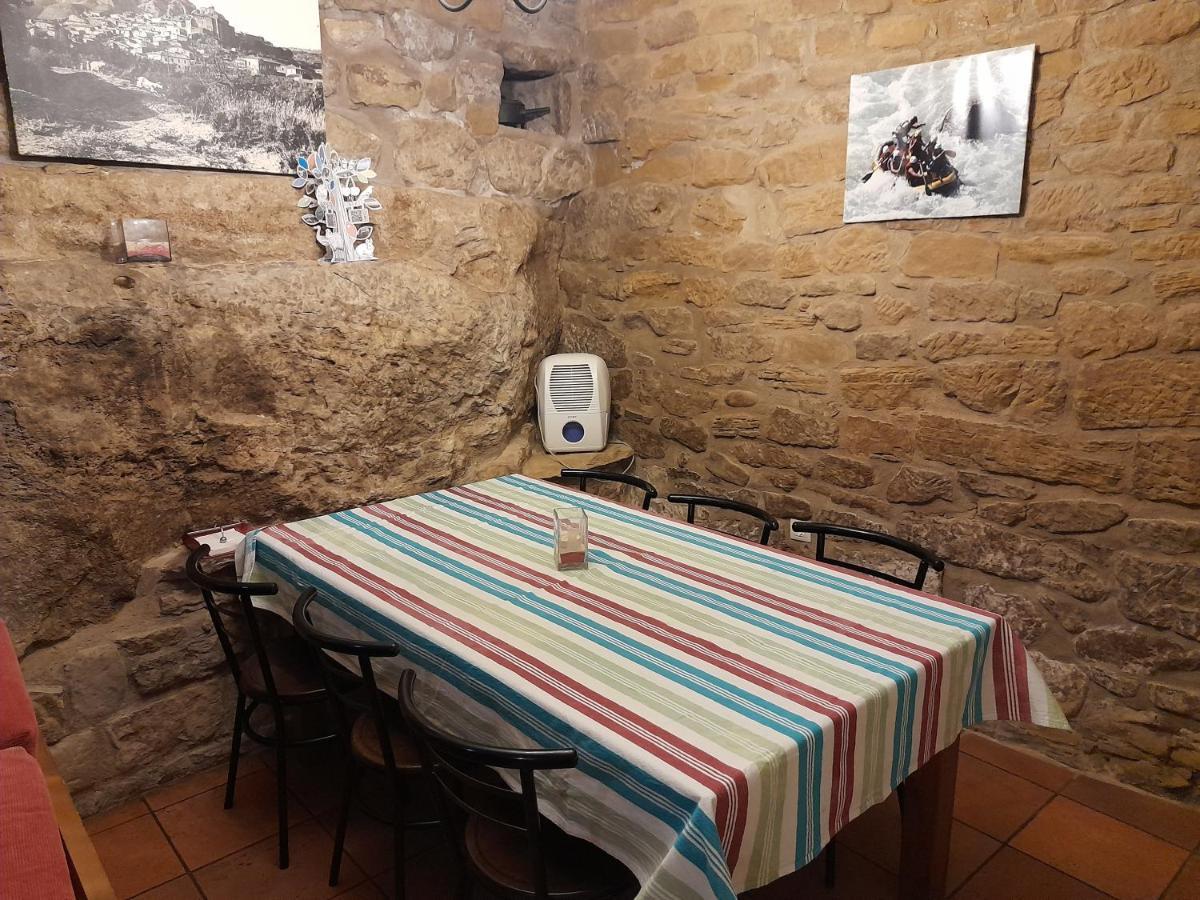 Pensjonat Casa Leandron Murillo de Gállego Zewnętrze zdjęcie